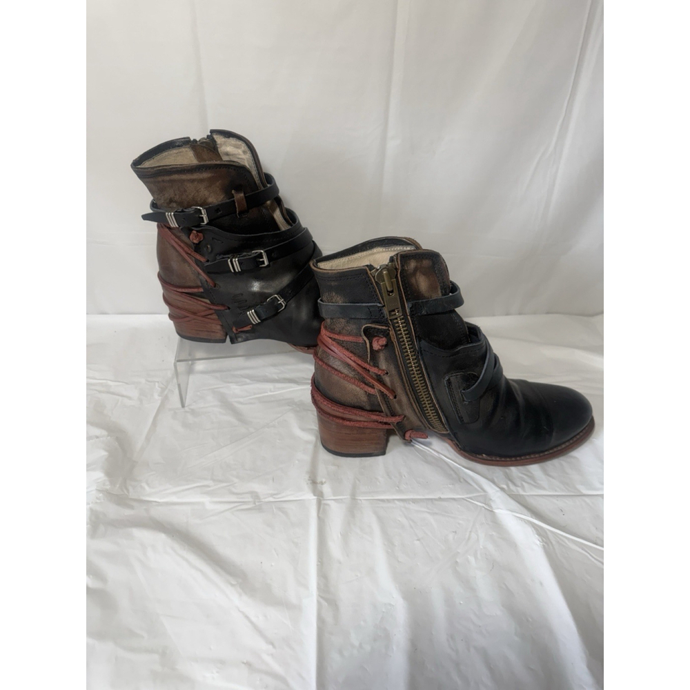 Freebird by Steven Crue boot black Leather Ankle Strap Zip Distress Size 11 - Picture 7 of 16